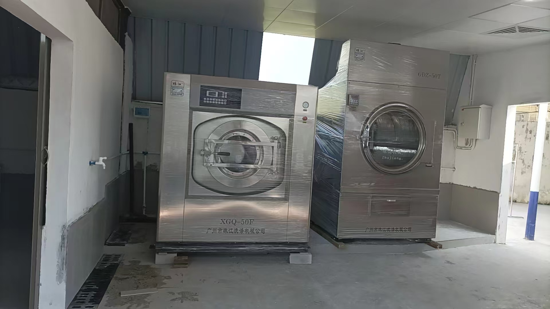 國產高能效小型工業用洗衣機：醫院洗滌高標準解決方案